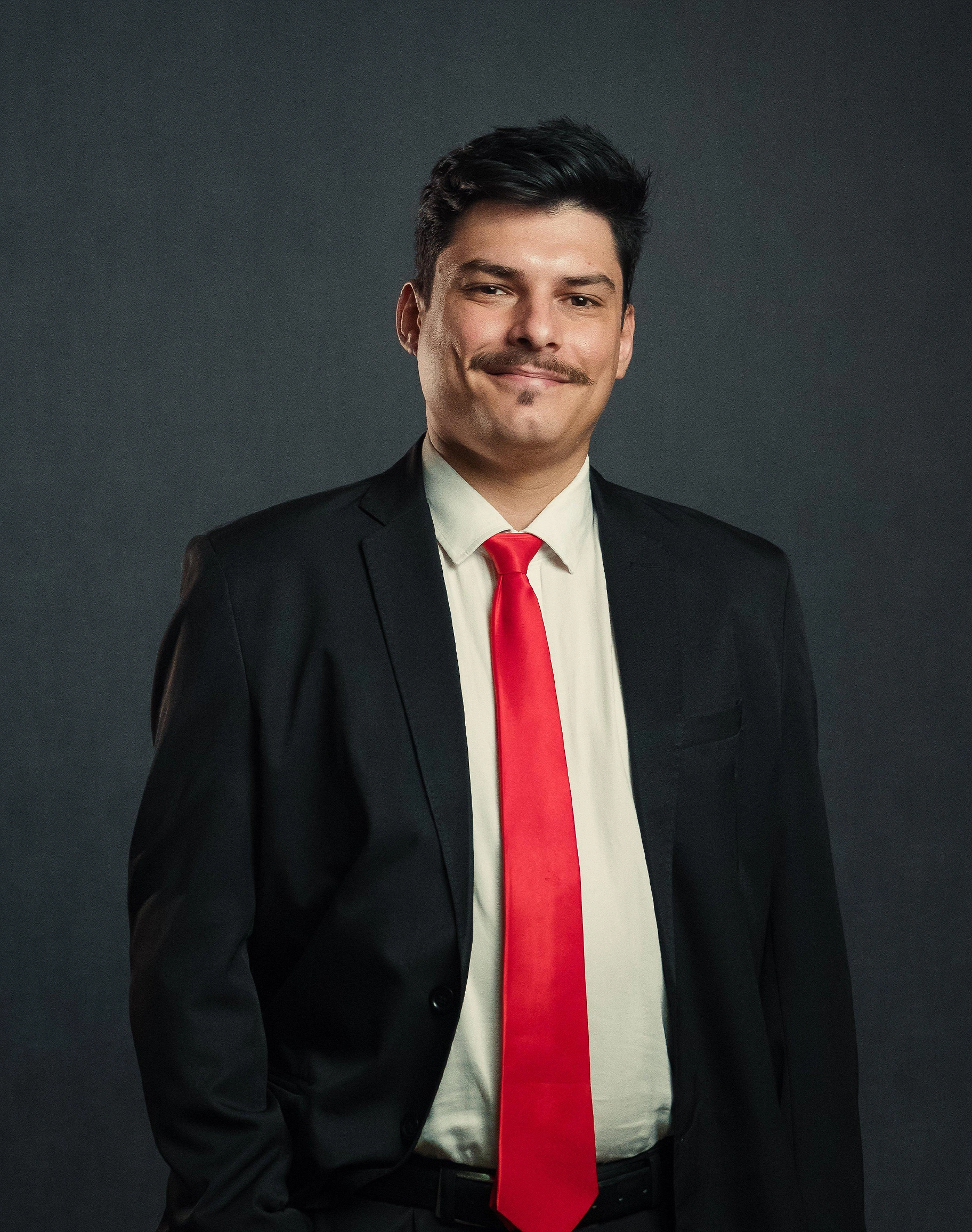 Derek Caldana Advogado